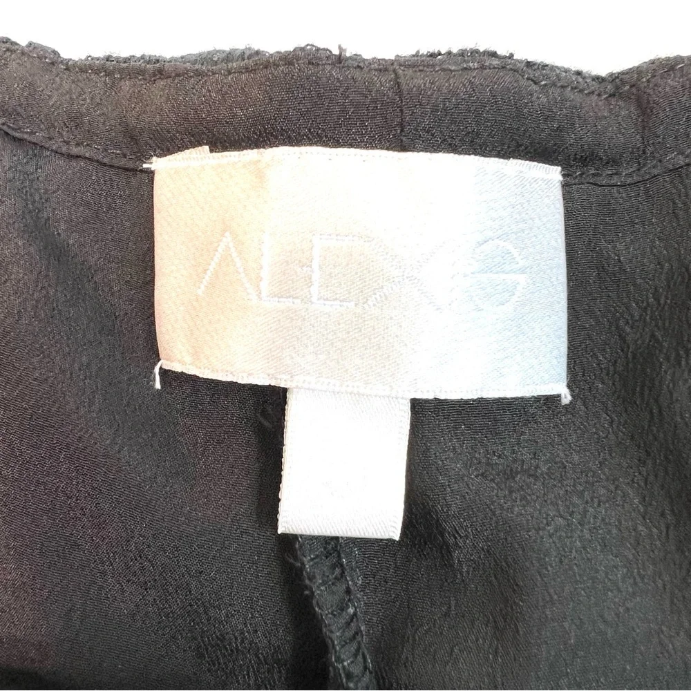 Alexis Lace Drawstring Horn Shorts Black Size Small - Picture 6 of 8